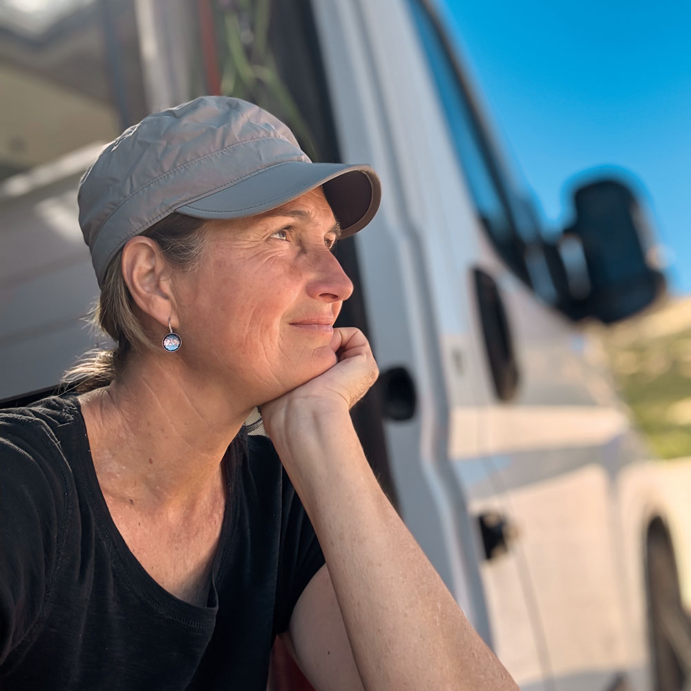 Sonja-Haug-im-Bus_web